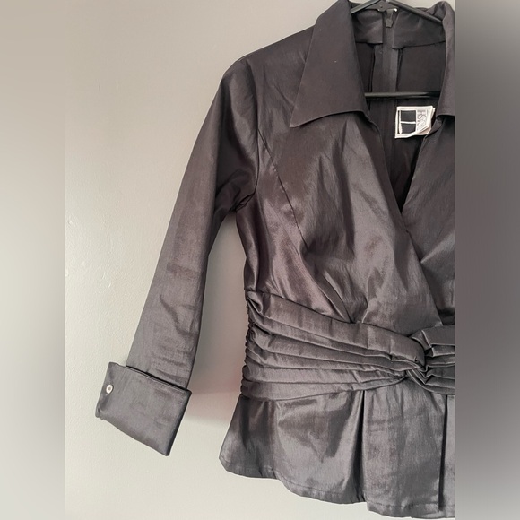 Tadashi Shoji Black Faux Wrap Blouse Corset Waist Size 12 - Picture 5 of 14